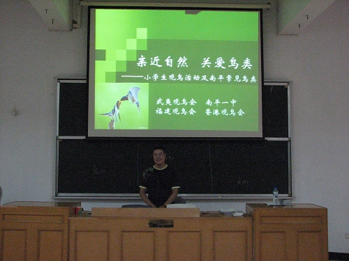 񿪽