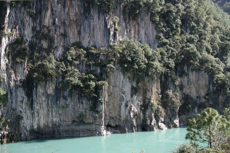 丙中洛--秋那桶的峡谷风景14.jpg