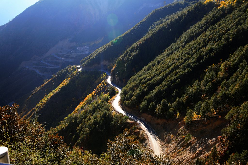觉巴山3.jpg