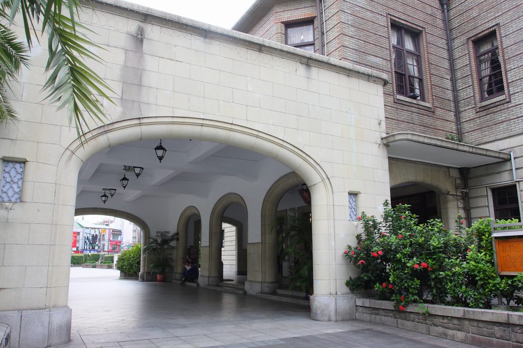 city010.JPG